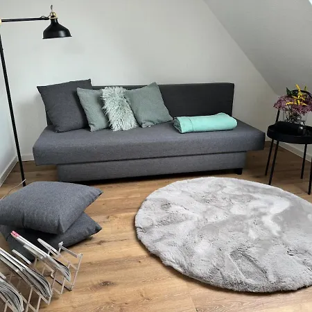 Sunny Attic Appartement